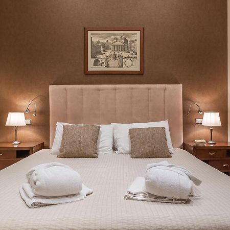 900 Apartments Lazio, Emilia & La Corte ローマ 部屋 写真