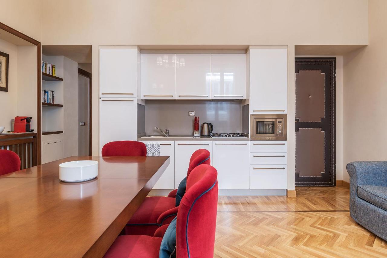900 Apartments Lazio, Emilia & La Corte ローマ エクステリア 写真