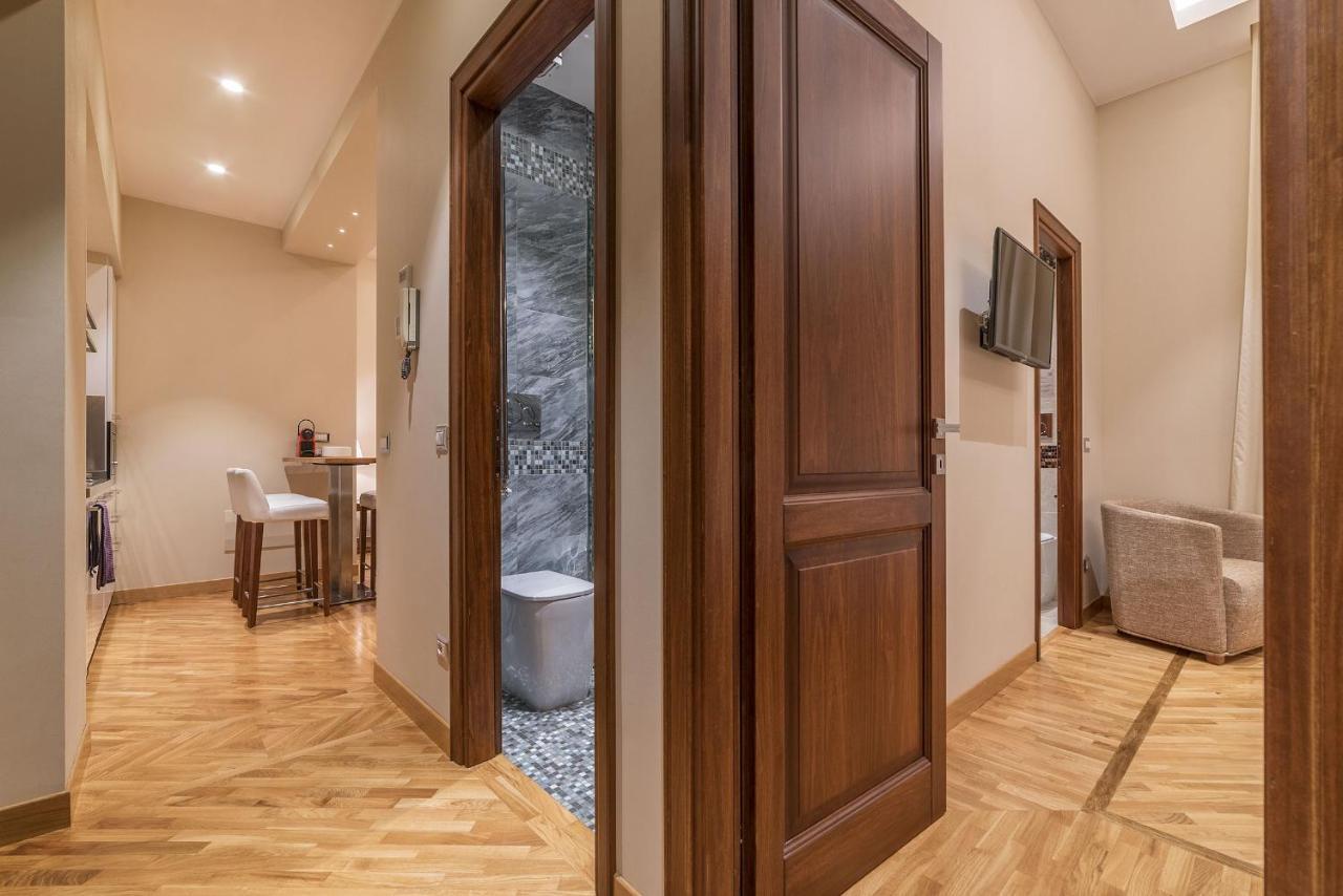900 Apartments Lazio, Emilia & La Corte ローマ エクステリア 写真